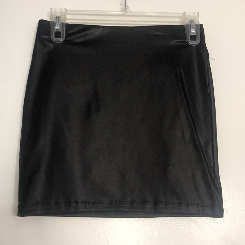 Leather skirt